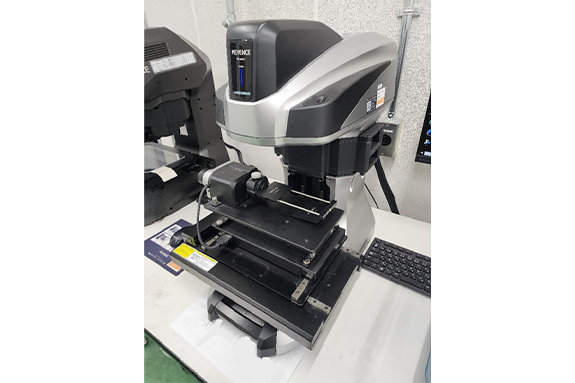 キーエンスワンショット3D形状測定機